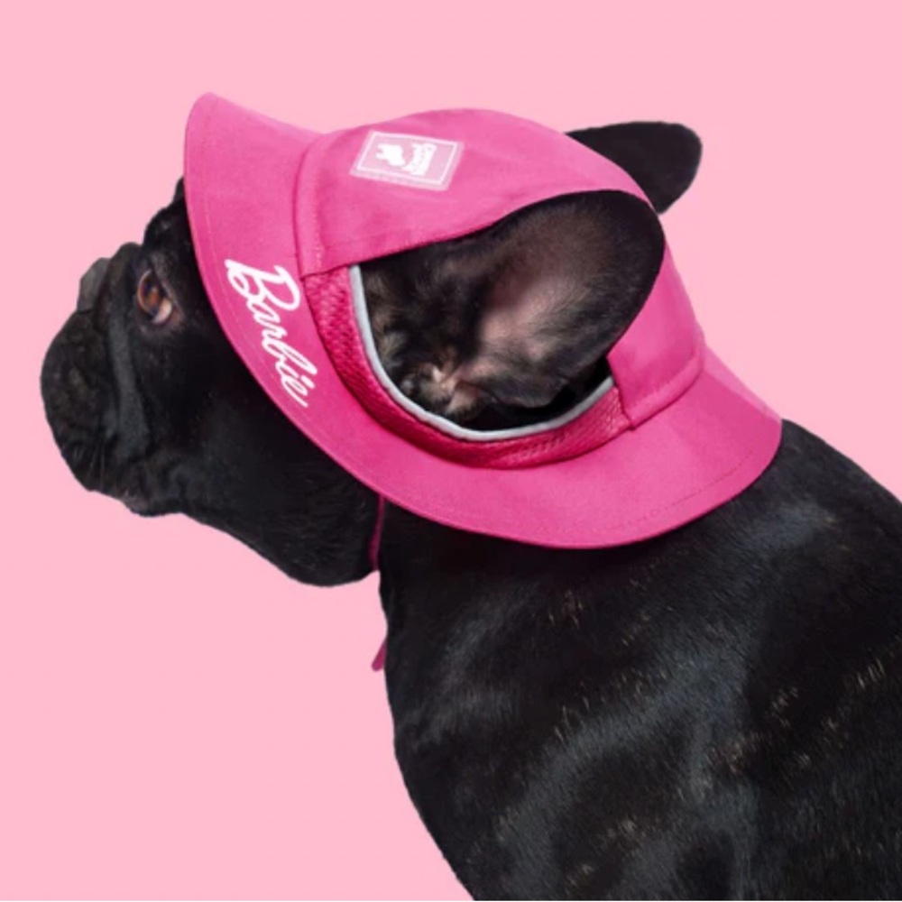 Canada Pooch limited edition Barbie dog hat size M